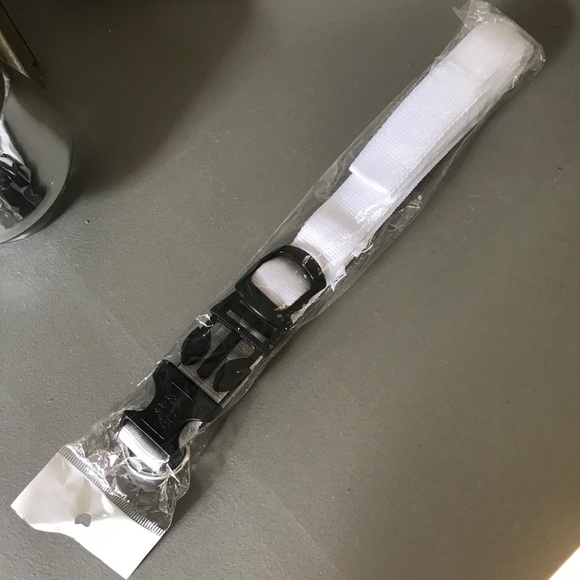 🐶 XL LED Dog Safety Collar White - Picture 5 of 8